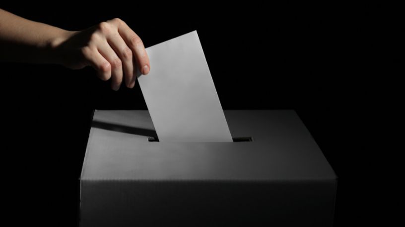 Janela partidária 2026: período de troca de partidos redefine estratégias para as eleições