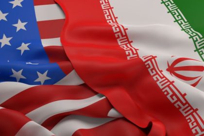 Trump amplia cessar-fogo com o Irã e reforça presença militar em Ormuz: o que está por trás da estratégia