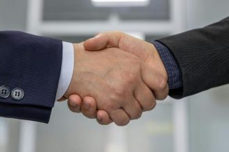 Brasil e Alemanha firmam acordo sobre minerais críticos: impactos estratégicos e oportunidades para o futuro