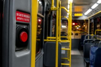 Tecnologia contra o crime em Porto Alegre: botão de pânico nos ônibus pode redefinir a segurança urbana