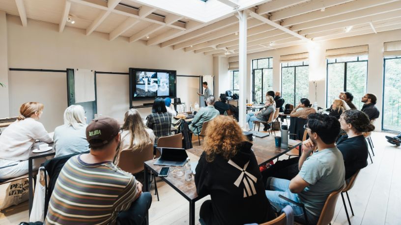 O Protagonismo Juvenil na Gestão Municipal e a Construção de Cidades Inteligentes